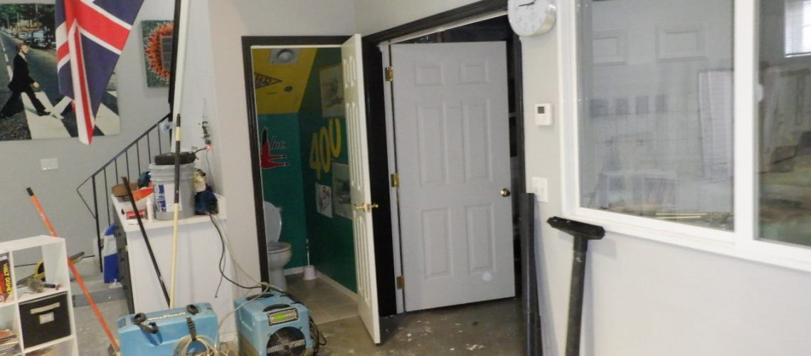 The Benefits of Working With a Professional Water Damage Restoration Team - 4Pros Restoration